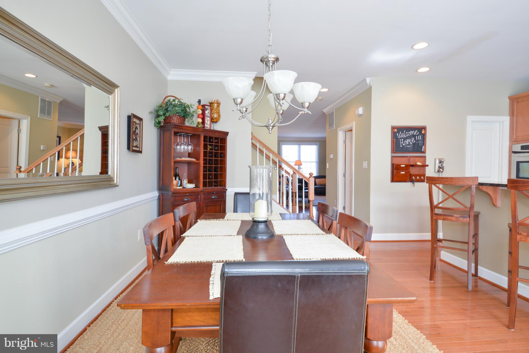 405 Spring Street Herndon, VA 20170 - Photo 7 of 28 Kitchen