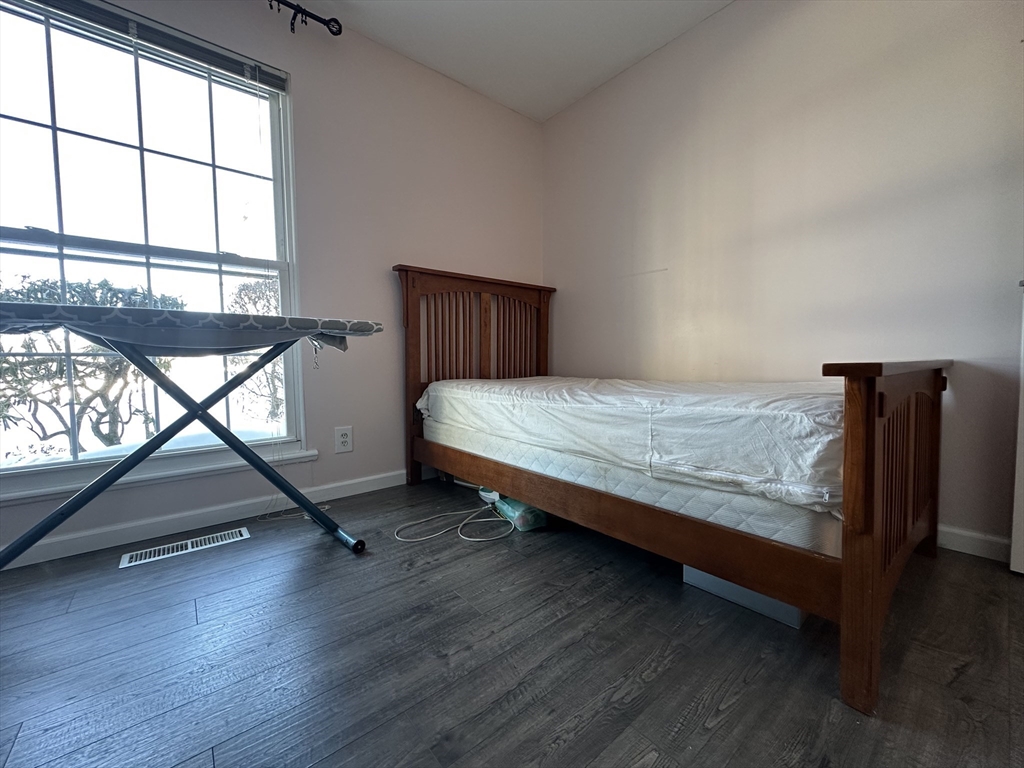 324 Russell Road, Unit 109 Westfield, MA 01085 - Photo 10 of 13