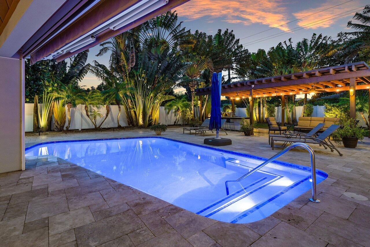 078-1701CocoanutRoad-BocaRaton-FL-33432-
