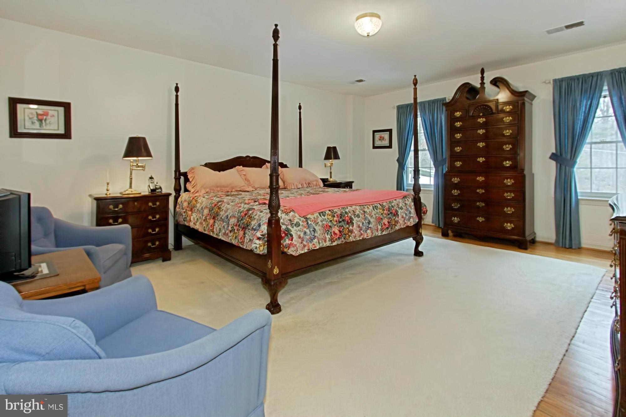 2501 Leeds Road Oakton, VA 22124 - Photo 13 of 30 Bedroom (Master)