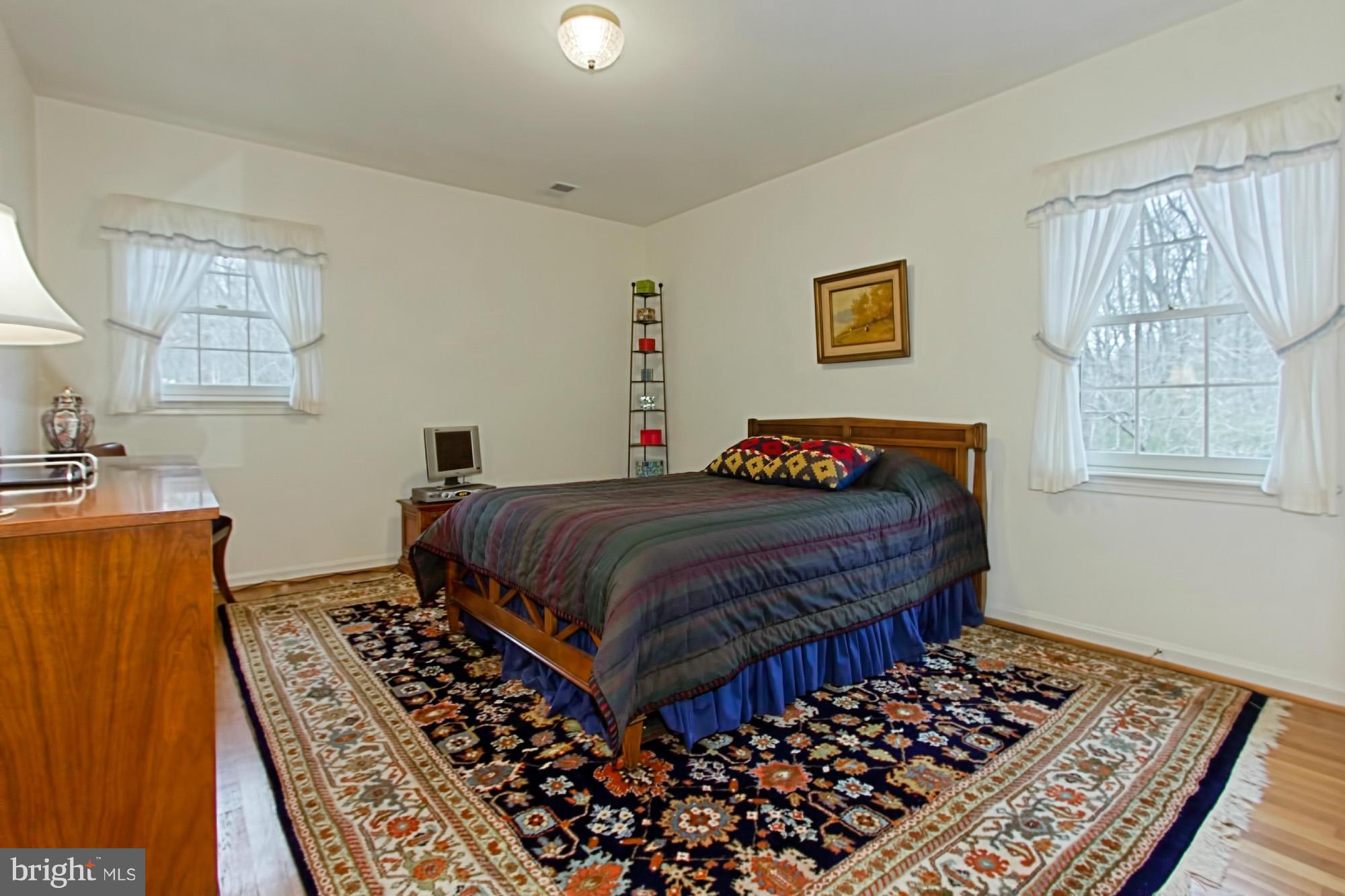 2501 Leeds Road Oakton, VA 22124 - Photo 16 of 30 Bedroom