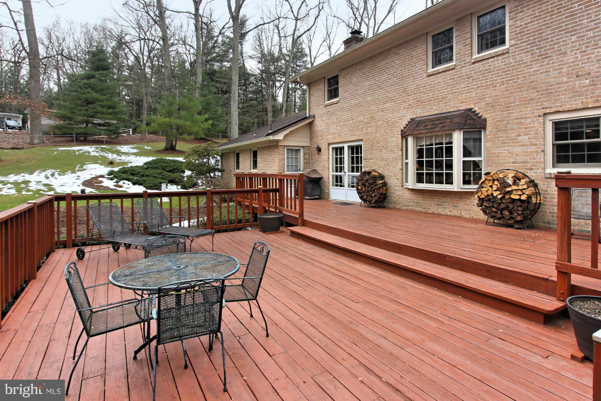 2501 Leeds Road Oakton, VA 22124 - Photo 24 of 30 Exterior (Rear)