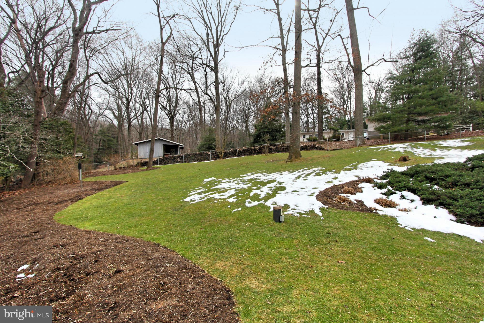 2501 Leeds Road Oakton, VA 22124 - Photo 26 of 30 Exterior (Rear)