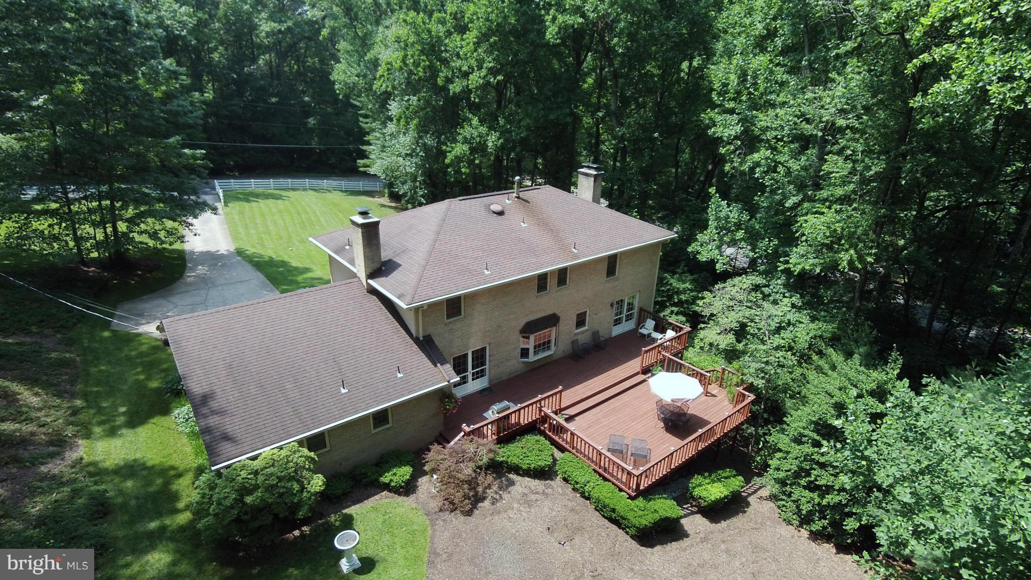 2501 Leeds Road Oakton, VA 22124 - Photo 29 of 30 Exterior (Rear)