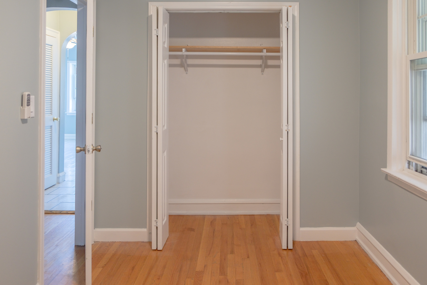 5445 West 64th Street, Unit 2 Chicago, IL 60638 - Photo 13 of 37