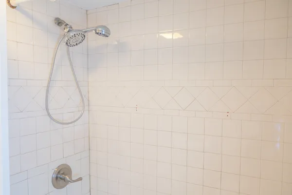 $1,700 | 5445 West 64th Street, Unit 2, Chicago, IL 60638