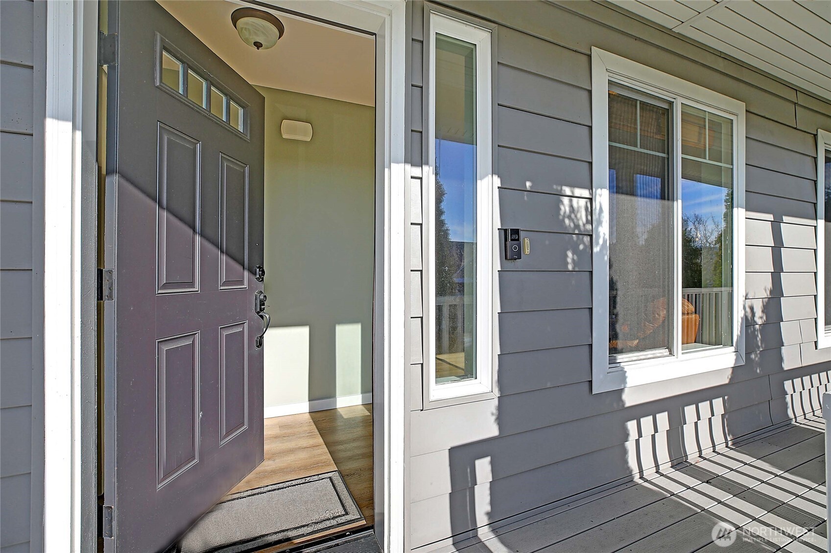 2002 Tundra Loop Mount Vernon, WA 98273 - Photo 4 of 23