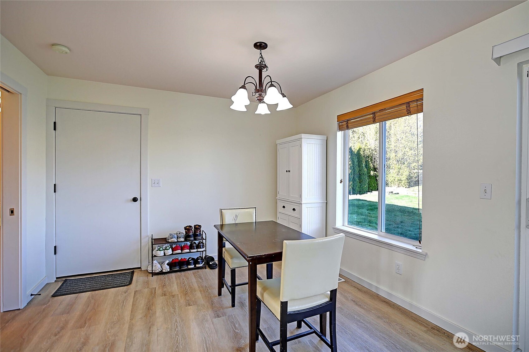 2002 Tundra Loop Mount Vernon, WA 98273 - Photo 10 of 23