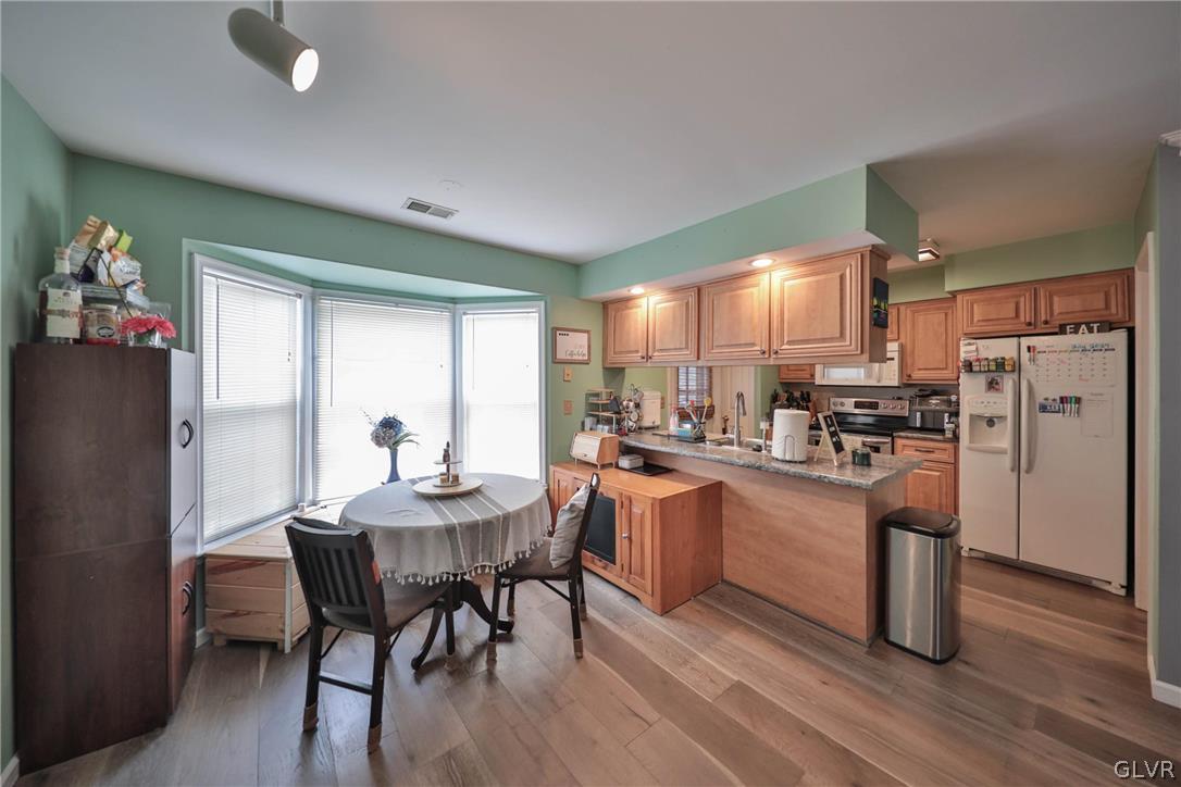 1258 Forest Road Whitehall, PA 18052 - Photo 11 of 40 Gallery Image 11