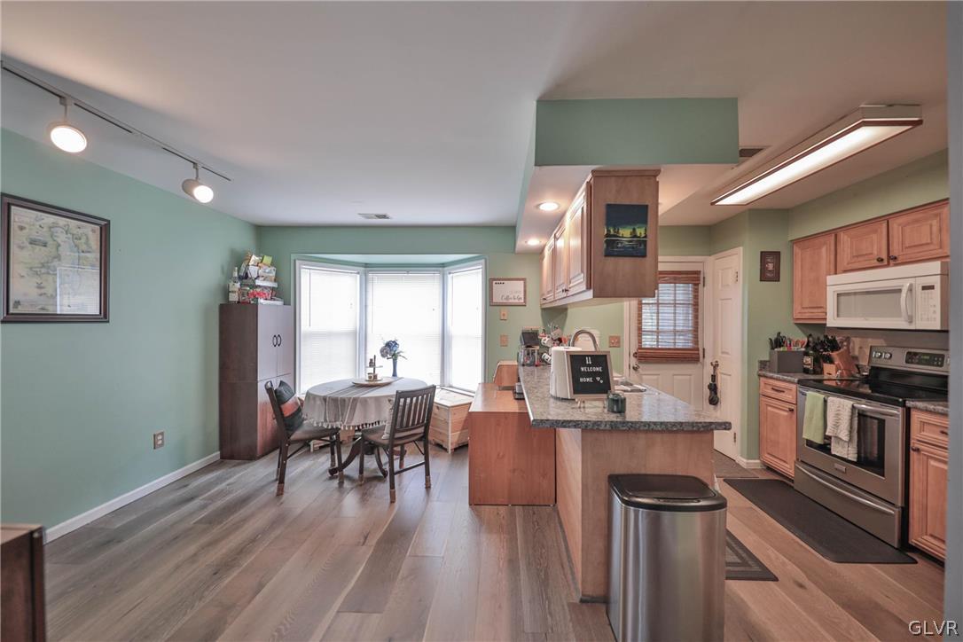 1258 Forest Road Whitehall, PA 18052 - Photo 18 of 40 Gallery Image 18