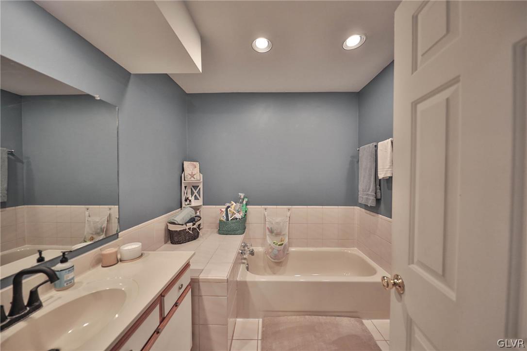 1258 Forest Road Whitehall, PA 18052 - Photo 24 of 40 Gallery Image 24