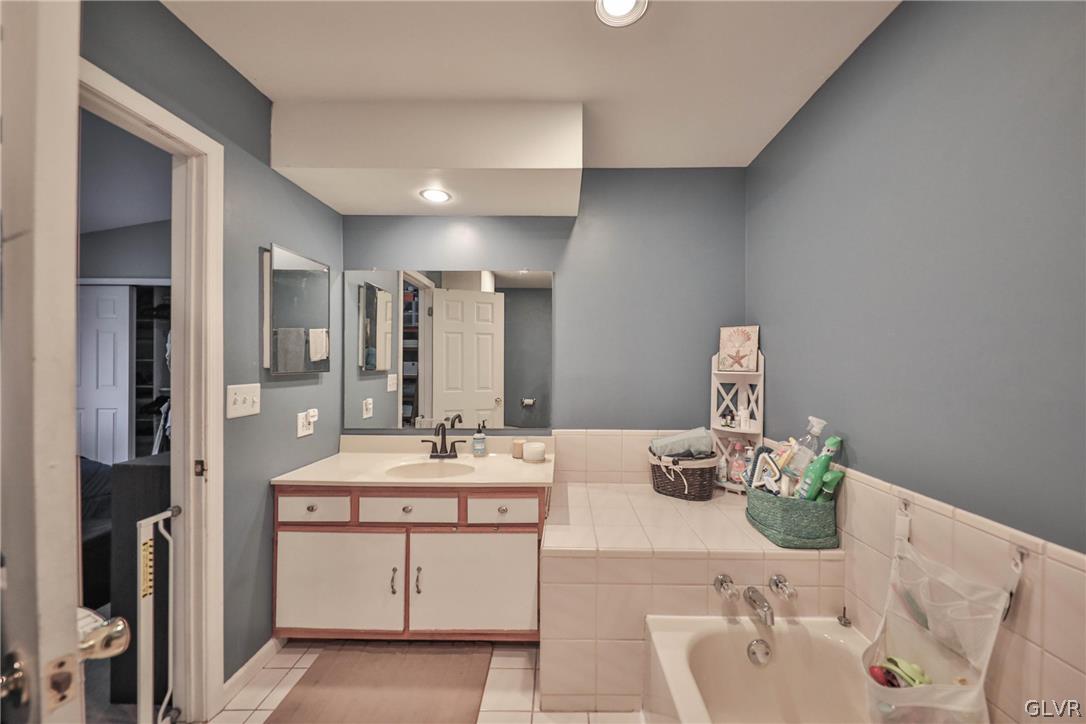 1258 Forest Road Whitehall, PA 18052 - Photo 25 of 40 Gallery Image 25