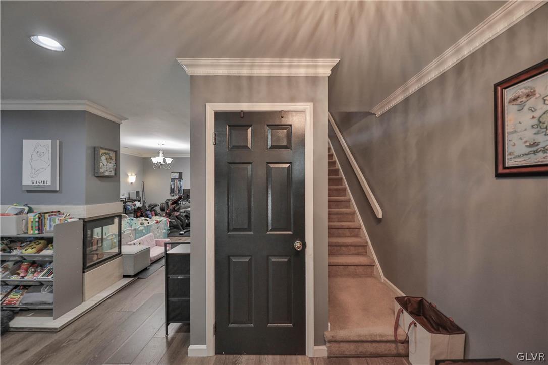 1258 Forest Road Whitehall, PA 18052 - Photo 3 of 40 Gallery Image 3