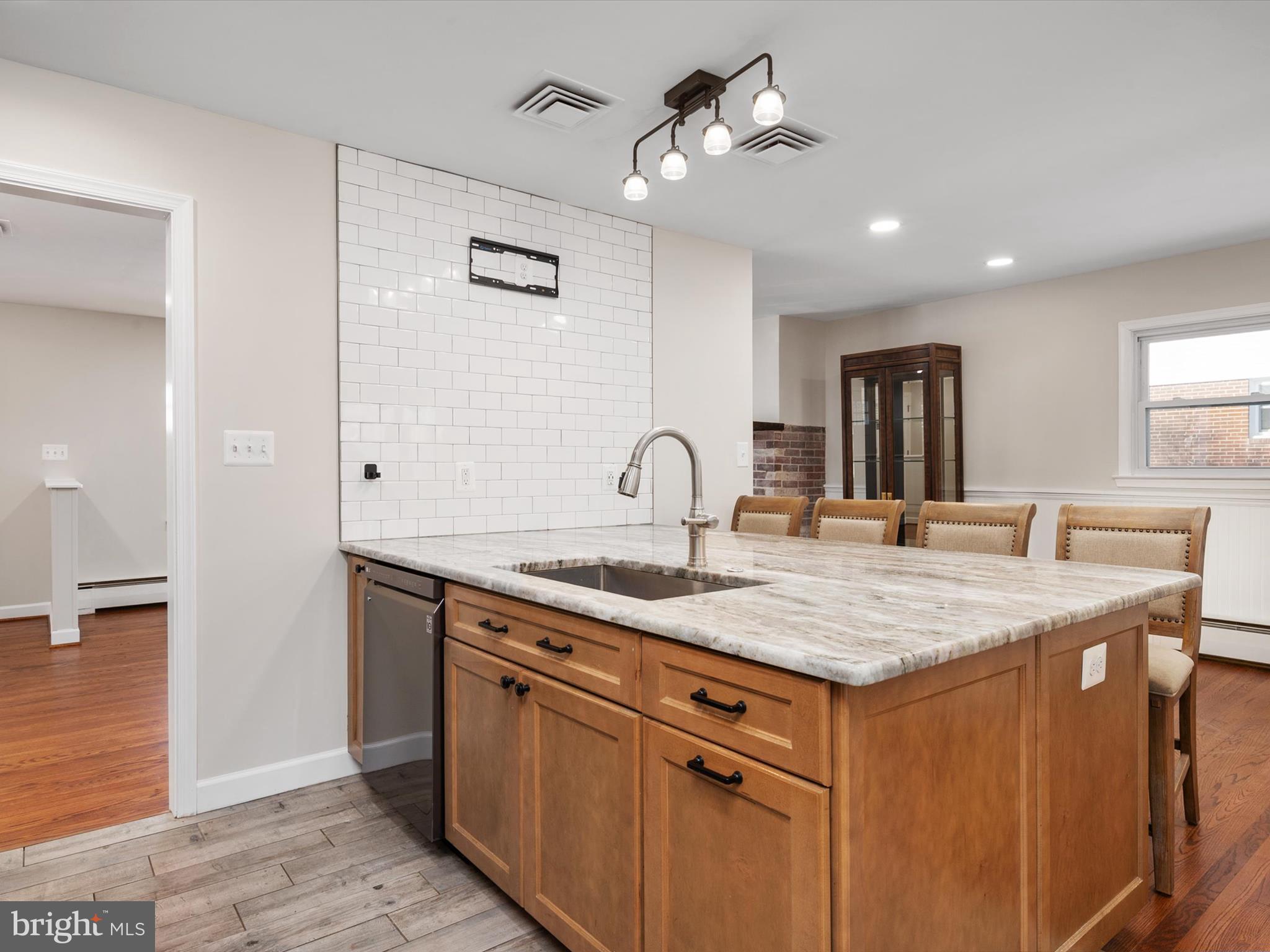 620 Ednor Road Ashton, MD 20861 - Photo 15 of 50
