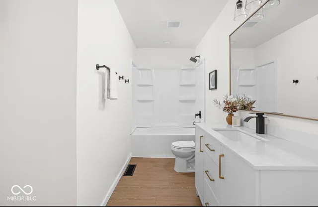 $200,000 | 4648 Brookville Road, Indianapolis, IN 46201