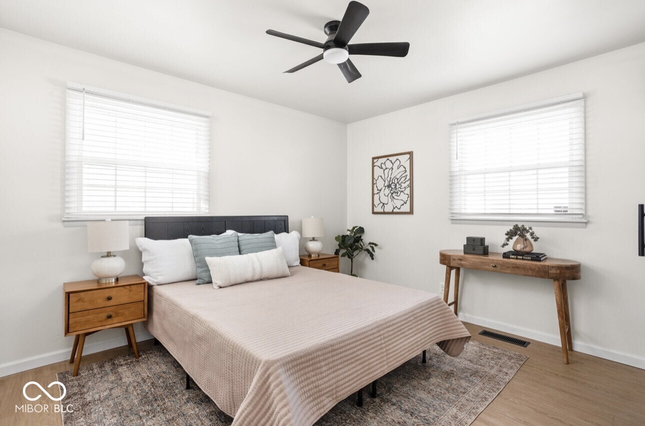 4648 Brookville Road Indianapolis, IN 46201 - Photo 9 of 21