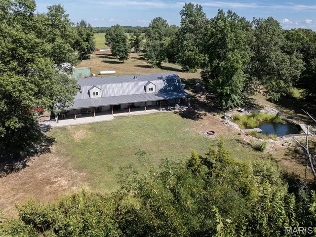 $630,000 | 32019 County Road 358, Canton, MO 63435