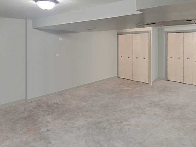 22530 Frederick Road Steger, IL 60475 - Photo 5 of 7 Gallery Image 5
