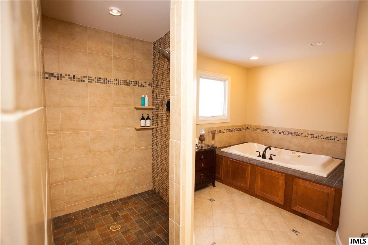 3167 Rockingham Way Road, Unit 9 Jackson, MI 49203 - Photo 28 of 36 Photo 28