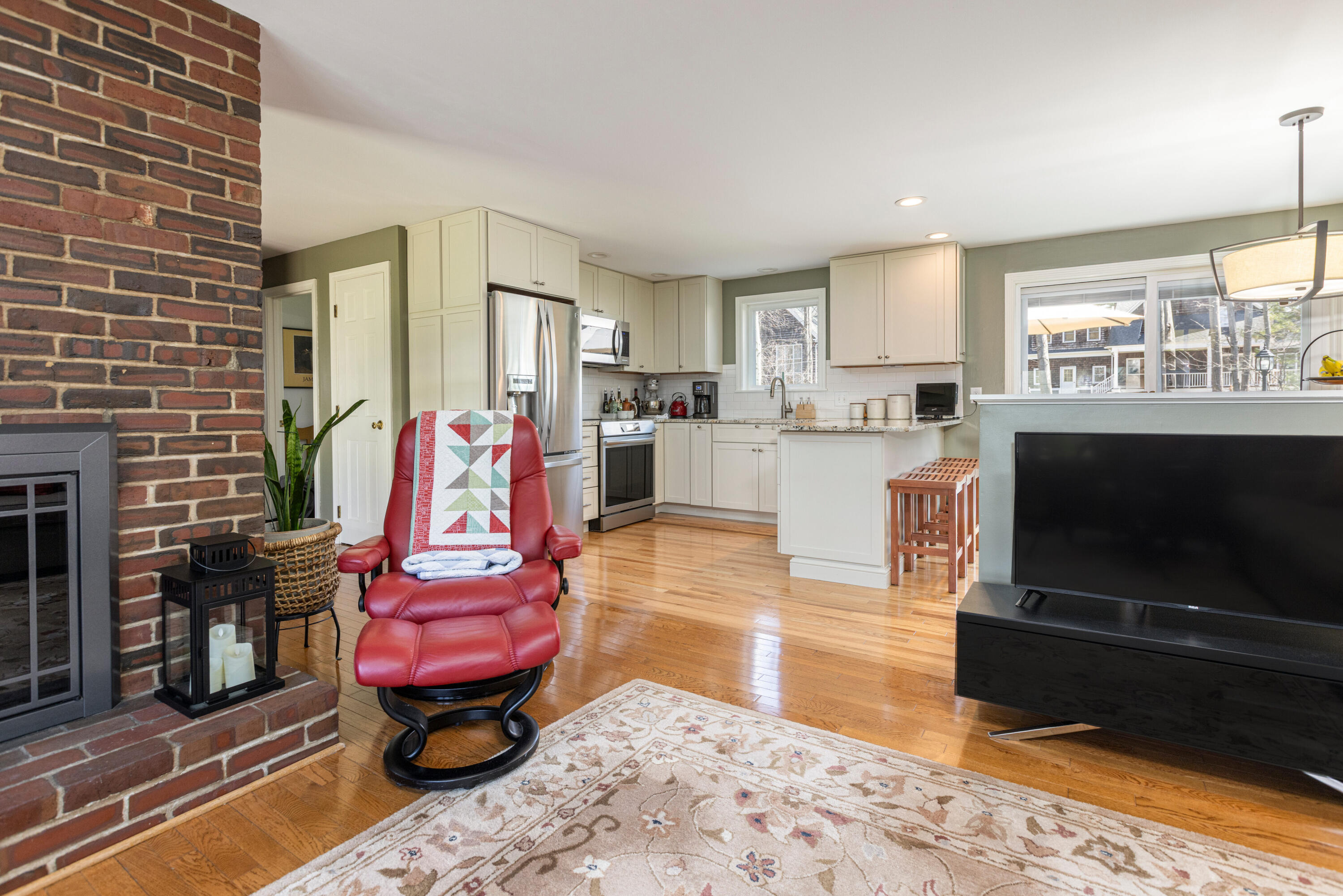 97 Brook Road Portland, ME 04103 - Photo 11 of 45 Living Room-010-028-4200x2803