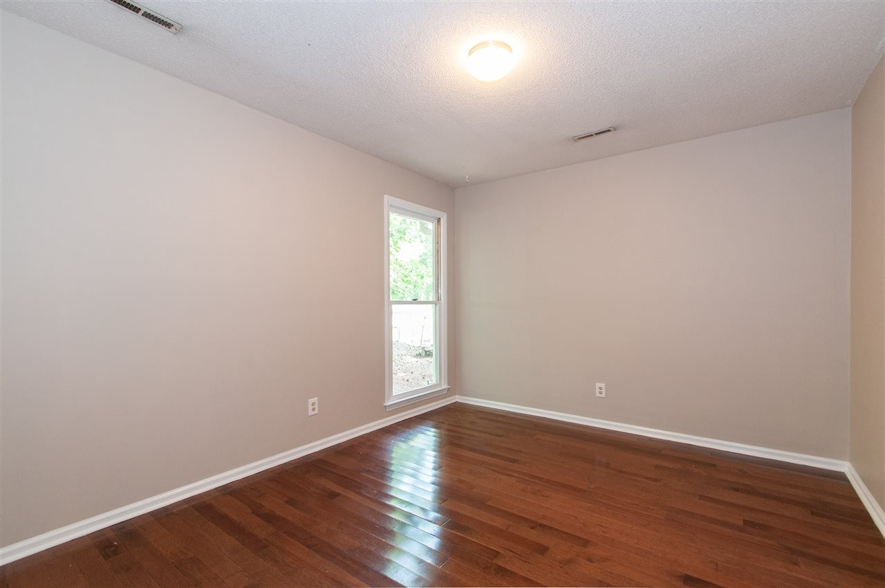 7401 Thorn Ridge Road Raleigh, NC 27613 - Photo 17 of 30 Bedroom 3