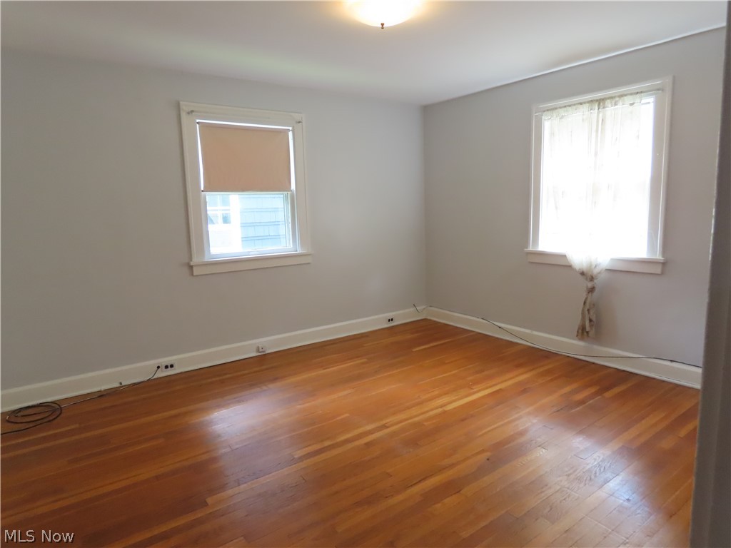 4039 Bluestone Road Cleveland, OH 44121 - Photo 25 of 35