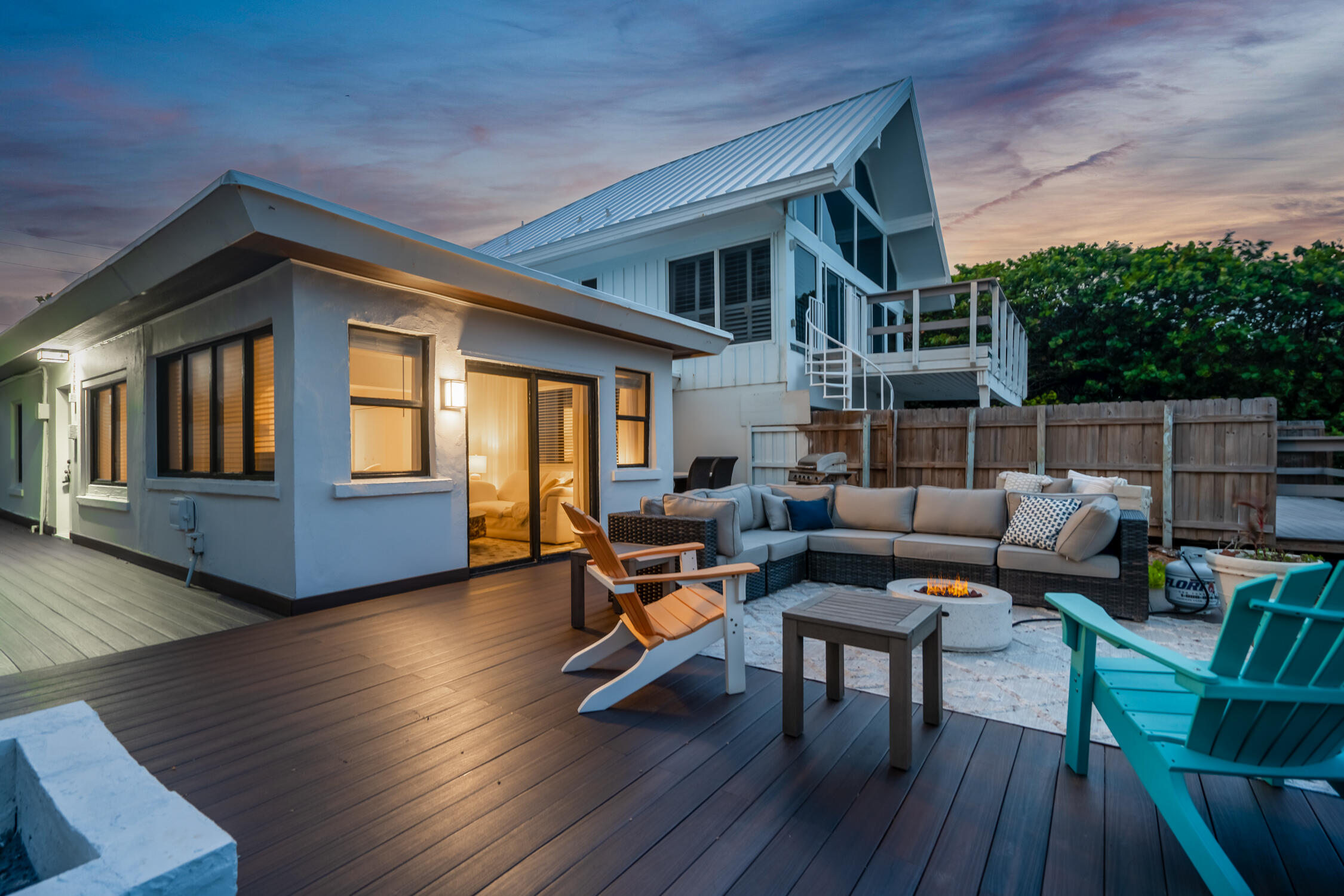 2330 North Ocean Boulevard Boca Raton, FL 33431 - Photo 2 of 31 a backyard of a house with seating space