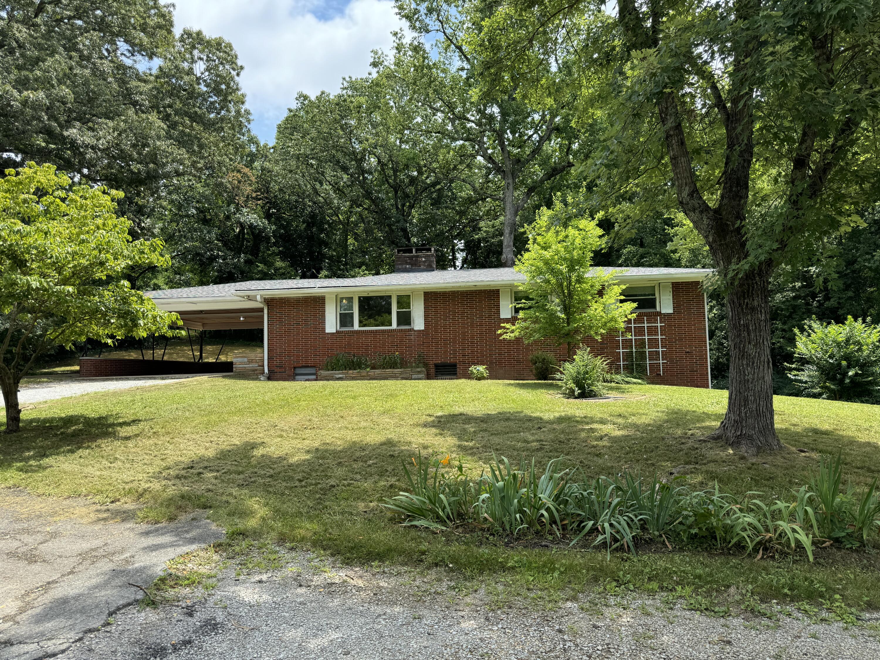 5056 Eller Road Chattanooga, TN 37416 - Photo 3 of 61 IMG_7321
