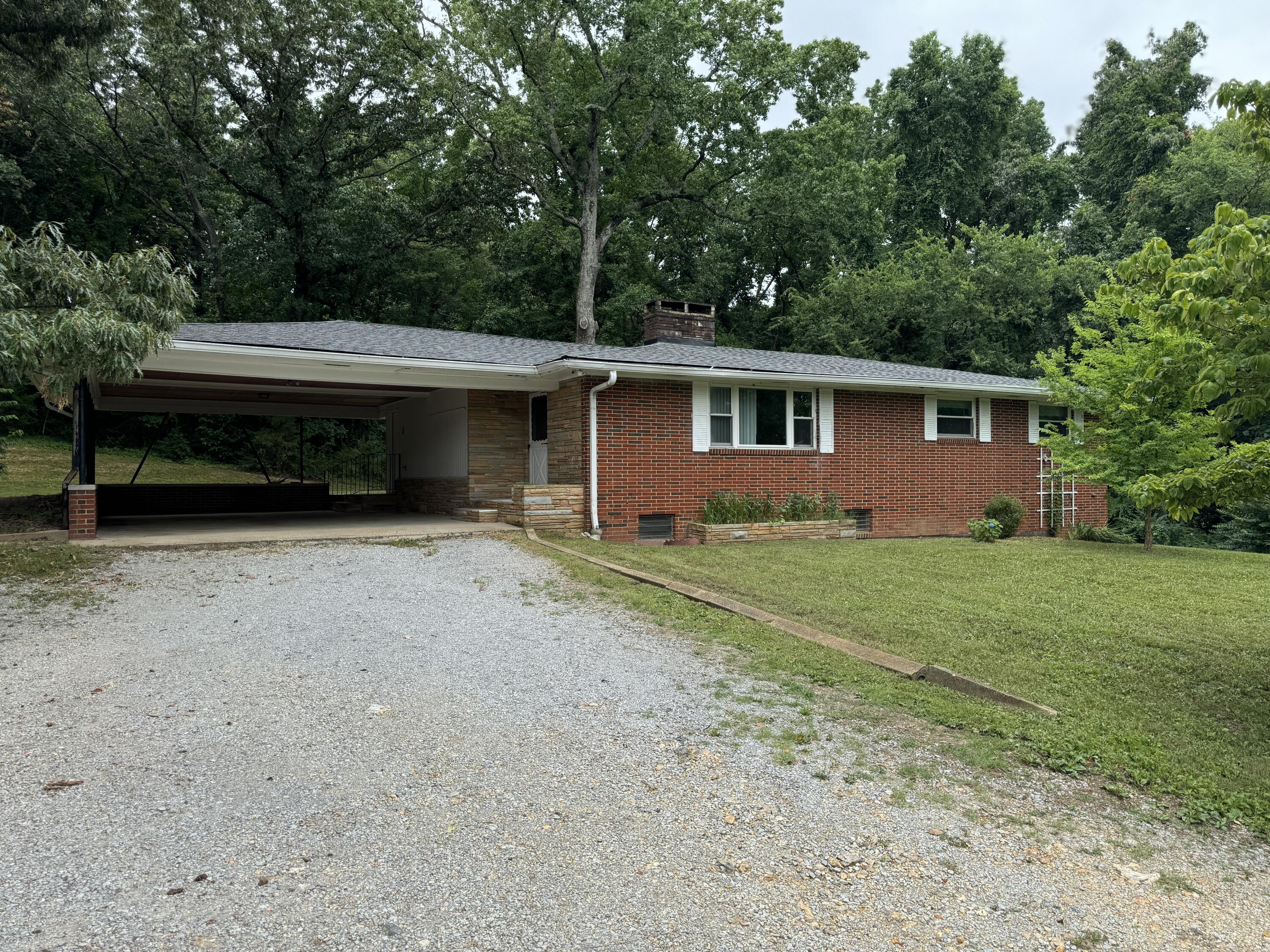 5056 Eller Road Chattanooga, TN 37416 - Photo 4 of 61 IMG_7262