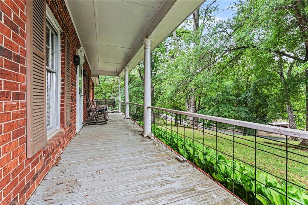 1040 Beechwood Road King, NC 27021 - Photo 11 of 27