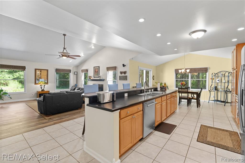 6500 North Seymour Road Flushing, MI 48433 - Photo 13 of 48