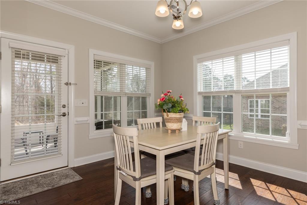 2826 Fallin Court High Point, NC 27262 - Photo 11 of 45