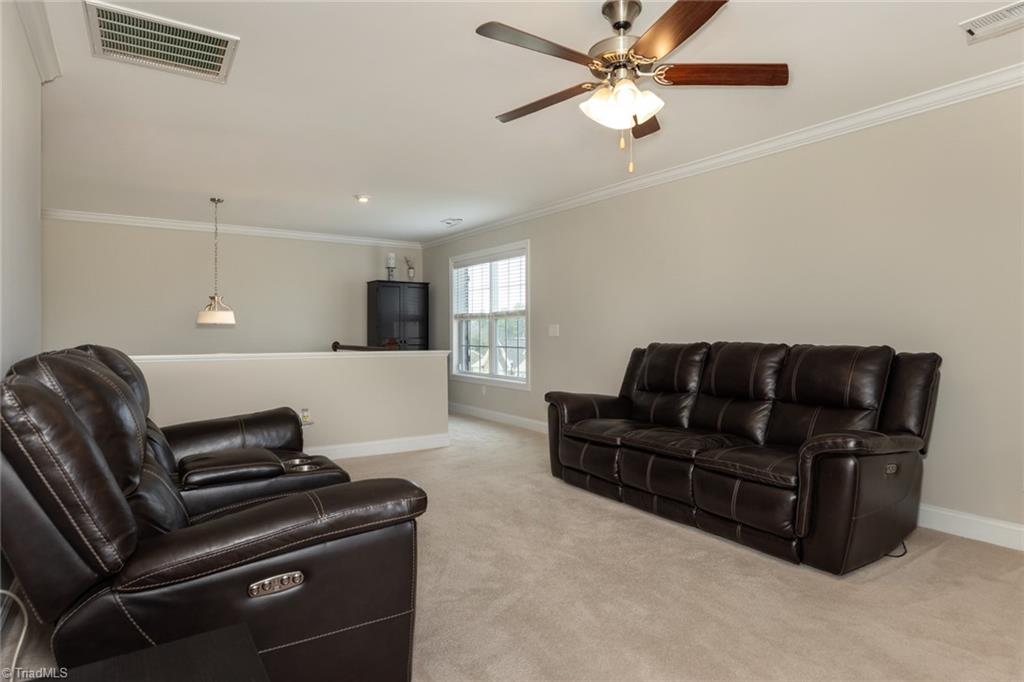 2826 Fallin Court High Point, NC 27262 - Photo 30 of 45