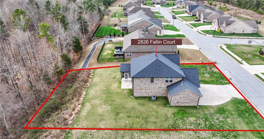 2826 Fallin Court High Point, NC 27262 - Photo 41 of 45