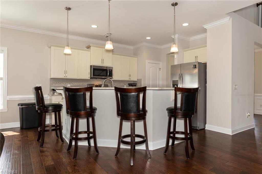 2826 Fallin Court High Point, NC 27262 - Photo 10 of 45