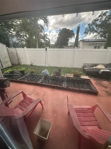 $450,000 | 6850 Simms Street, Hollywood, FL 33024