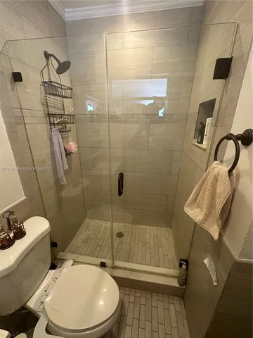 $450,000 | 6850 Simms Street, Hollywood, FL 33024