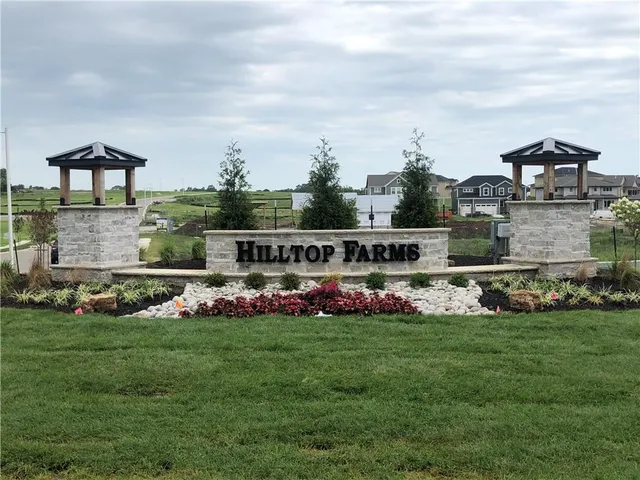 $813,930 | 17168 South Laurelwood Street, Olathe, KS 66062