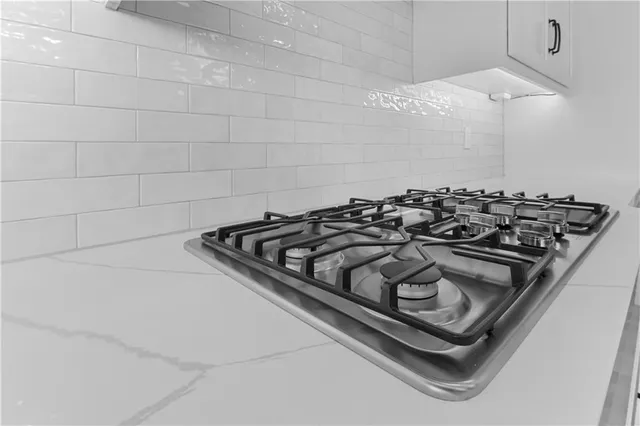 $813,930 | 17168 South Laurelwood Street, Olathe, KS 66062