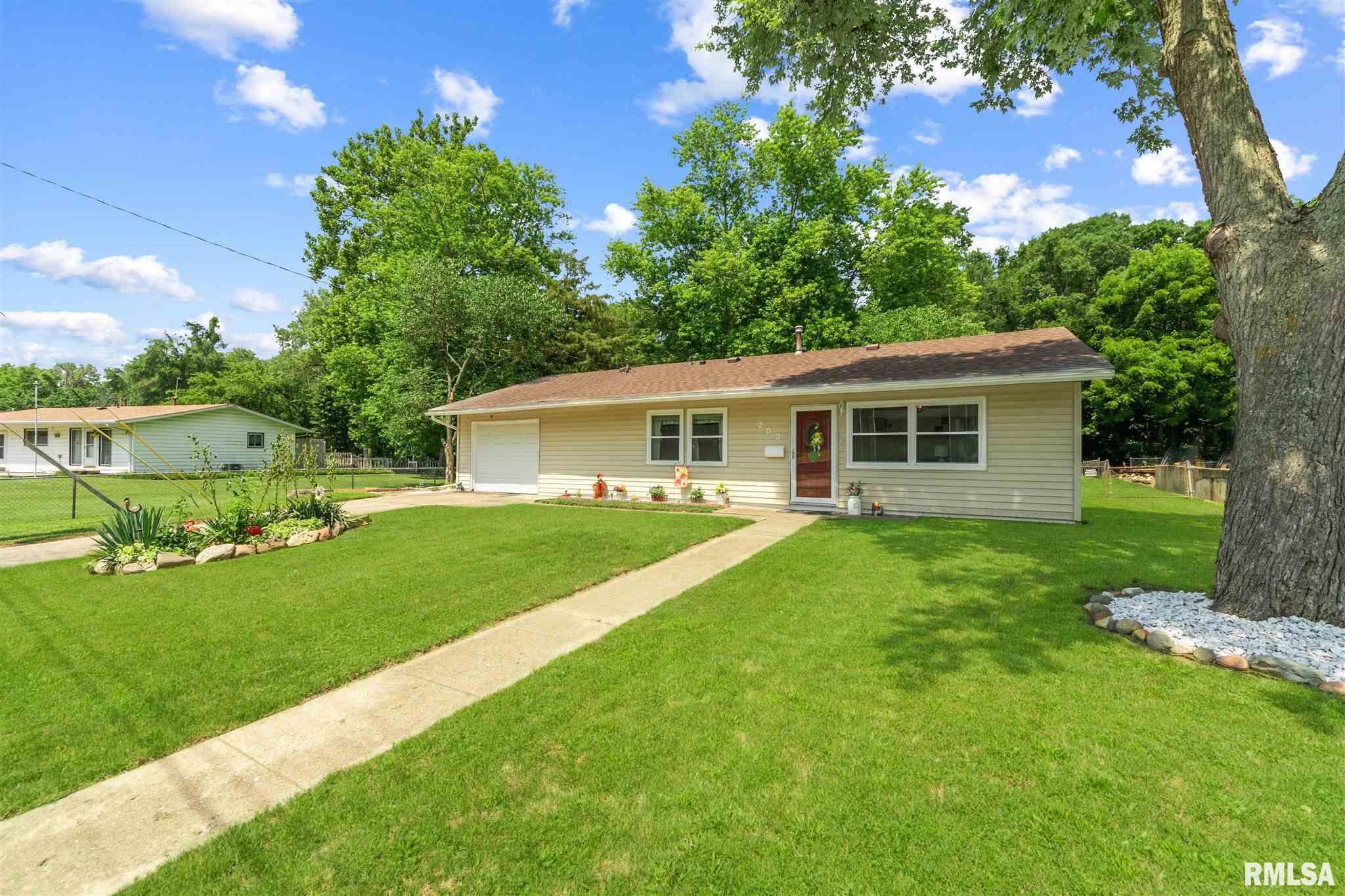 200 Algonquin Road Marquette Heights, IL 61554 - Photo 33 of 40 Gallery Image 33