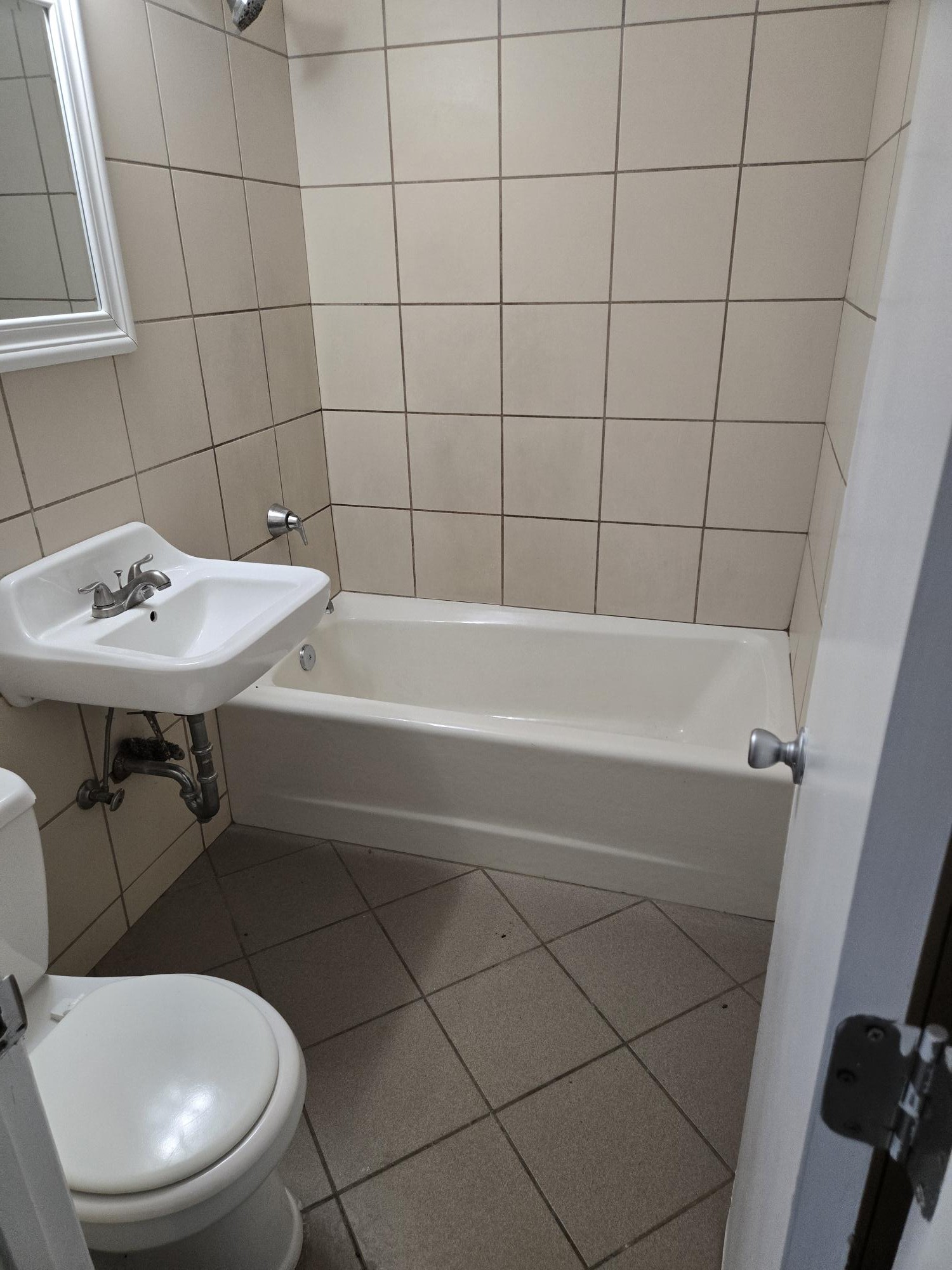 550 Harding Place, Unit B110 Nashville, TN 37211 - Photo 6 of 8