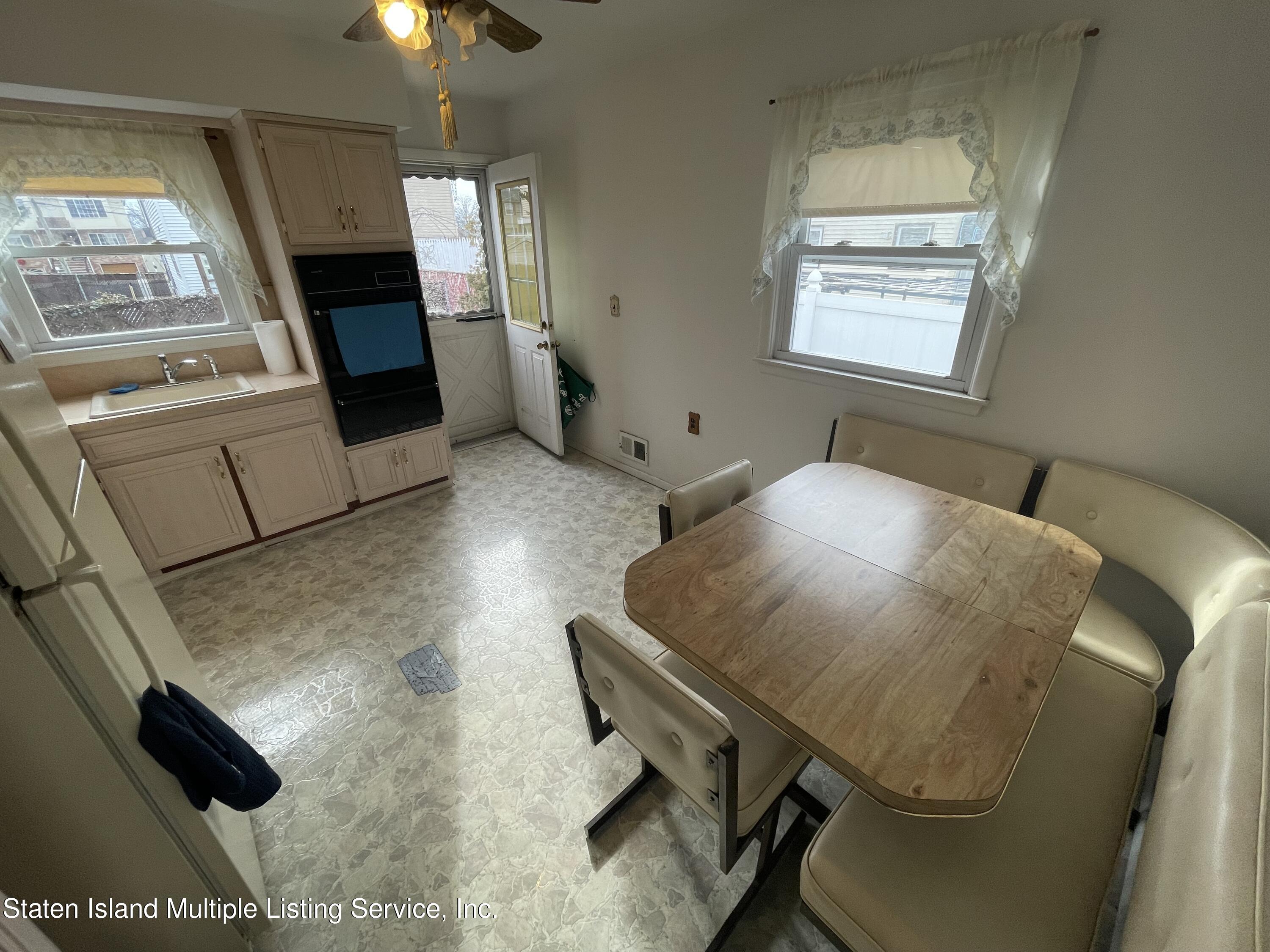 94 Rye Avenue Staten Island, NY 10312 - Photo 6 of 14 IMG_4258
