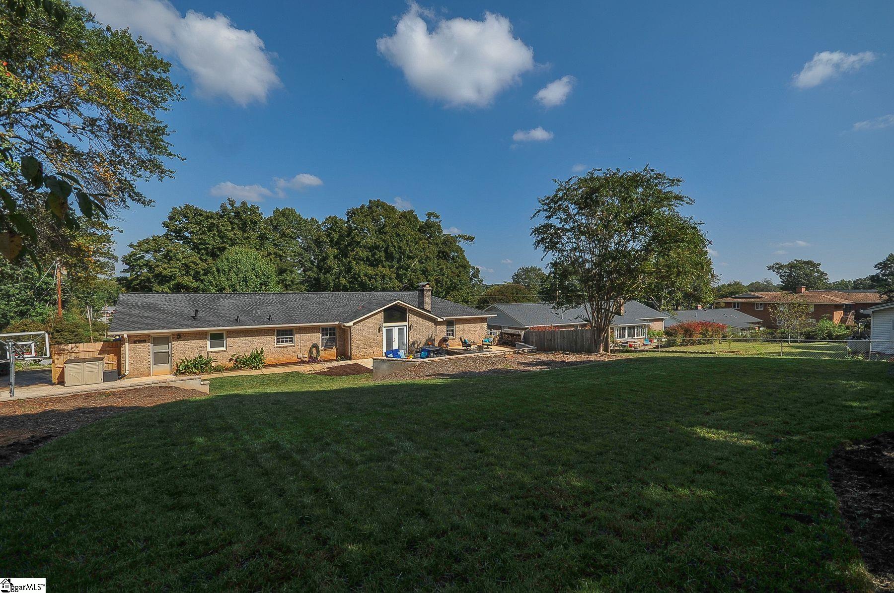 835 Butler Springs Road Greenville, SC 29615 - Photo 27 of 30 Gallery Image 27