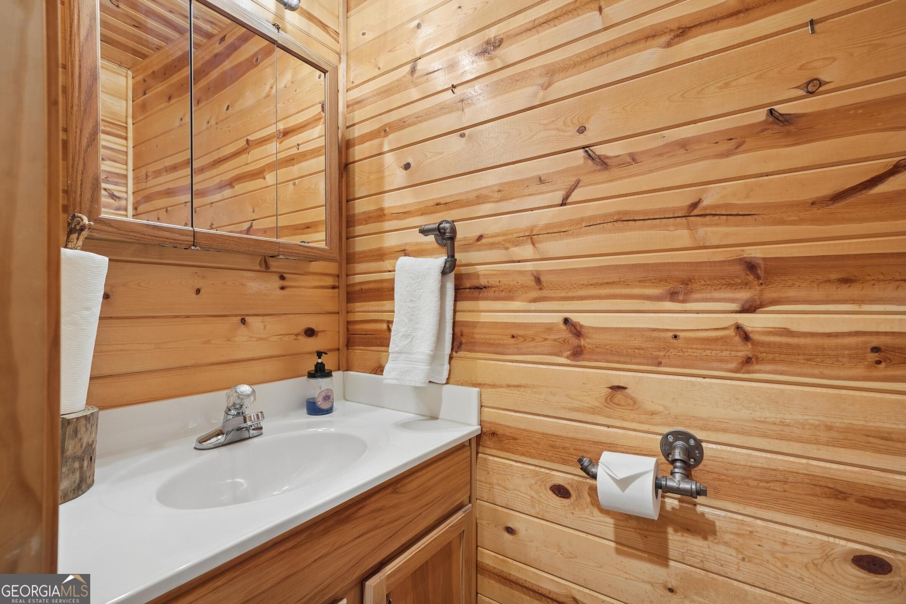 1130 Sutton Road Hiawassee, GA 30546 - Photo 21 of 25 Gallery Image 21