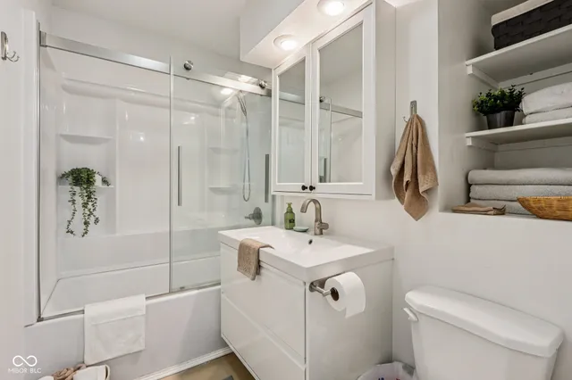 $255,000 | 5168 Caroline Street, Indianapolis, IN 46205