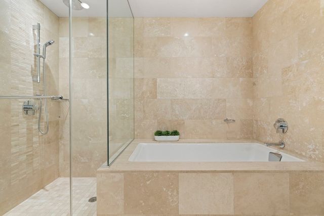 $1,780,000 | 1 Franklin Street, Unit 1404, Boston, MA 02110