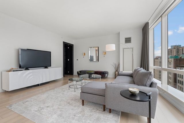 $1,780,000 | 1 Franklin Street, Unit 1404, Boston, MA 02110