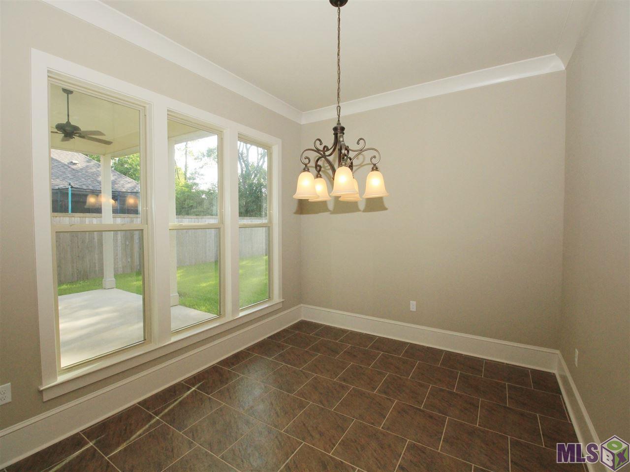 6517 Muir Street Baton Rouge, LA 70817 - Photo 14 of 31 Dining Room