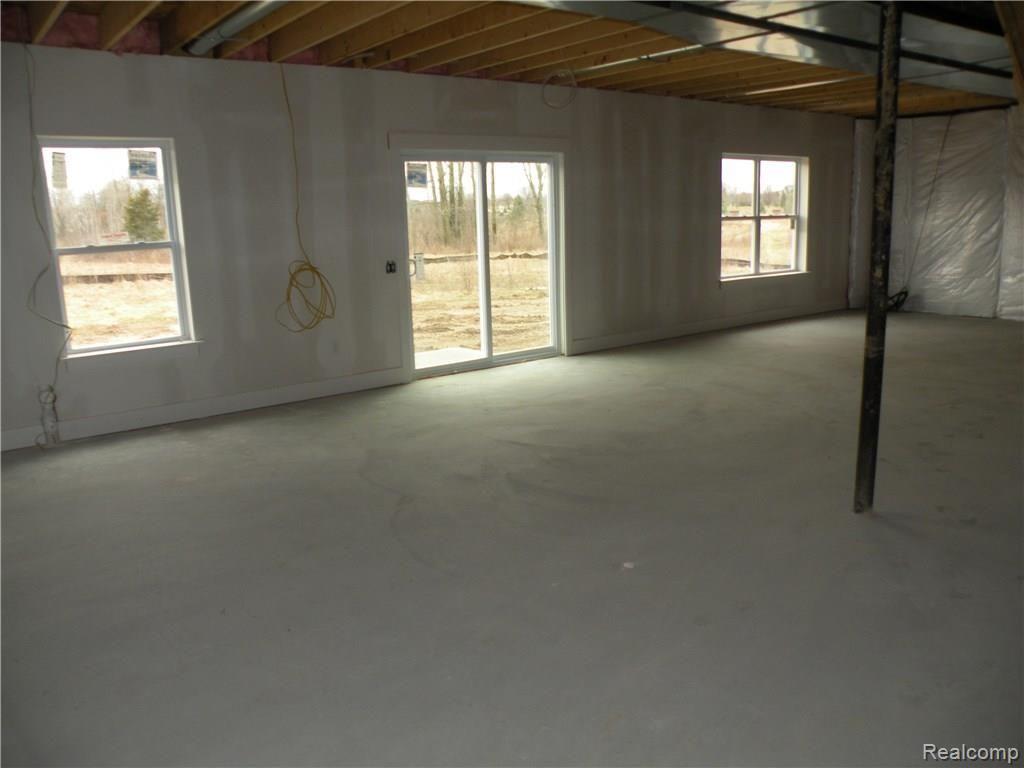 2775 Clivedon Road Howell, MI 48843 - Photo 20 of 25 DSCN3674.JPG