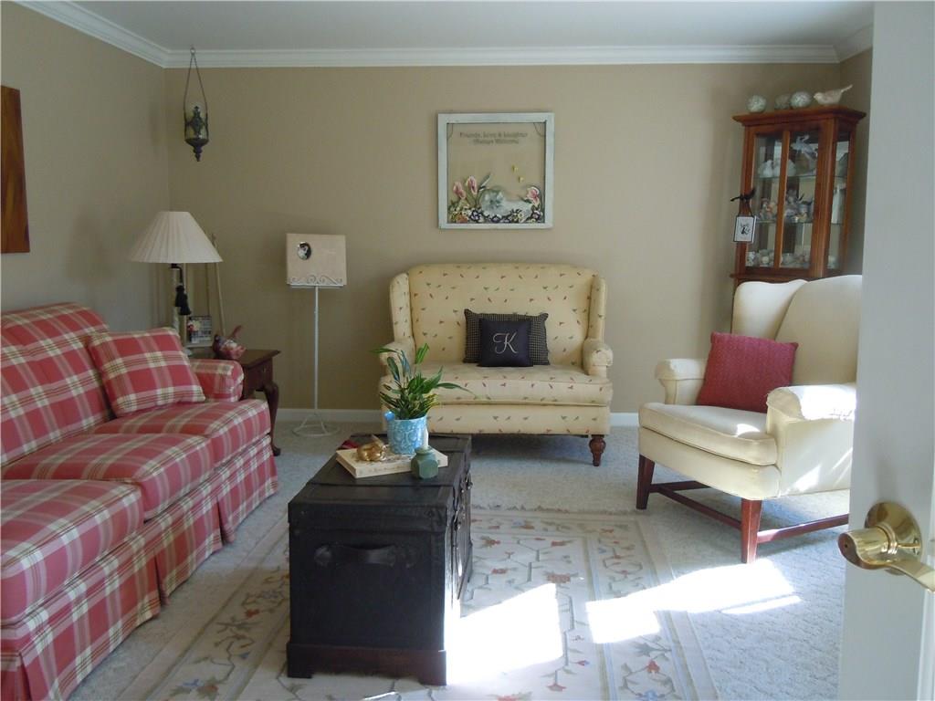 2328 Cramden Road Upper St. Clair, PA 15241 - Photo 2 of 20 Gallery Image 2